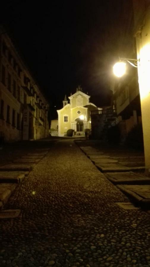 All'Ombra Dell'Antica Pietra Orta San Giulio Exterior foto