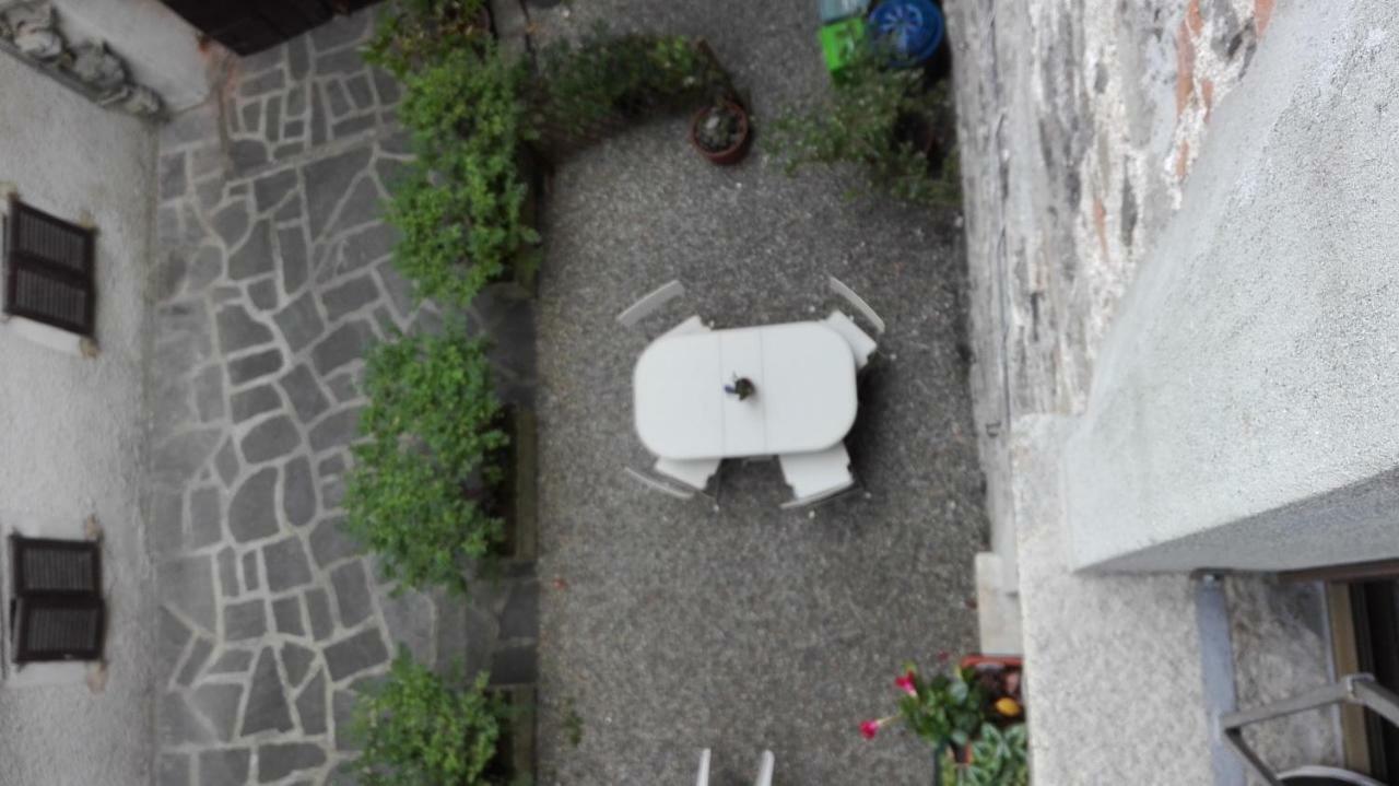 All'Ombra Dell'Antica Pietra Orta San Giulio Exterior foto